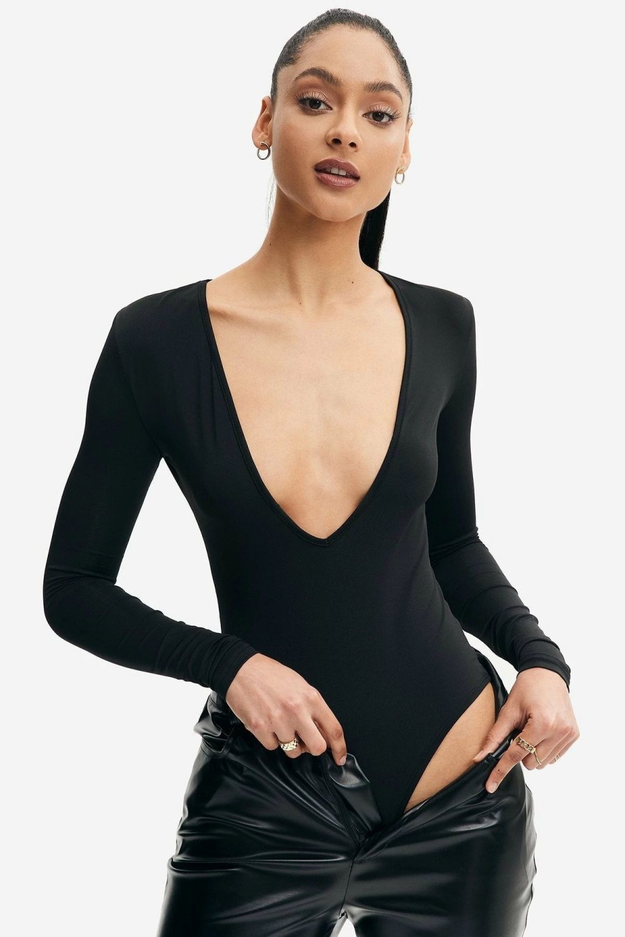 * Solado Plunging Neck Long Sleeve Solid Bodysuit Black Online