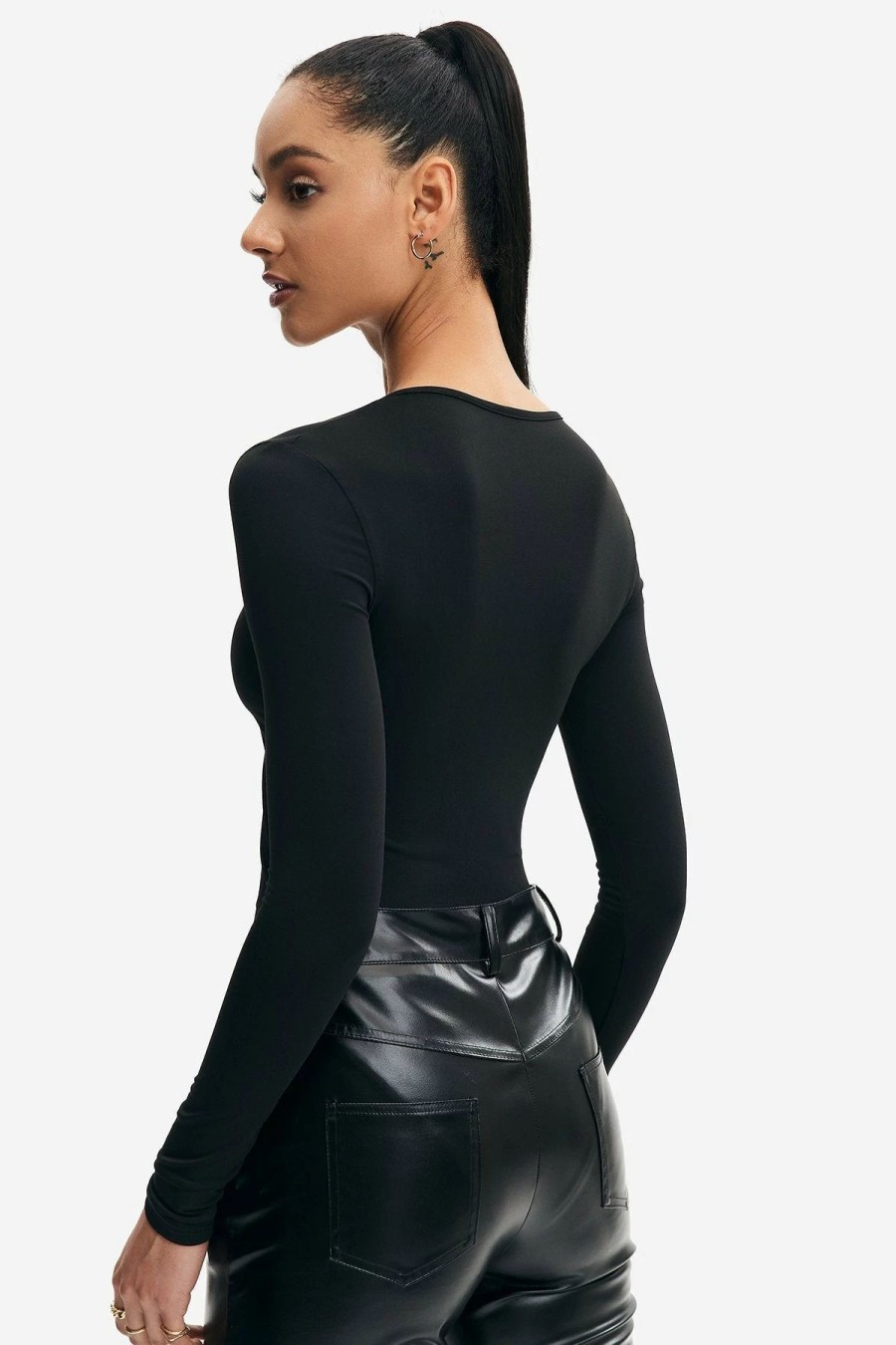 * Solado Plunging Neck Long Sleeve Solid Bodysuit Black Online