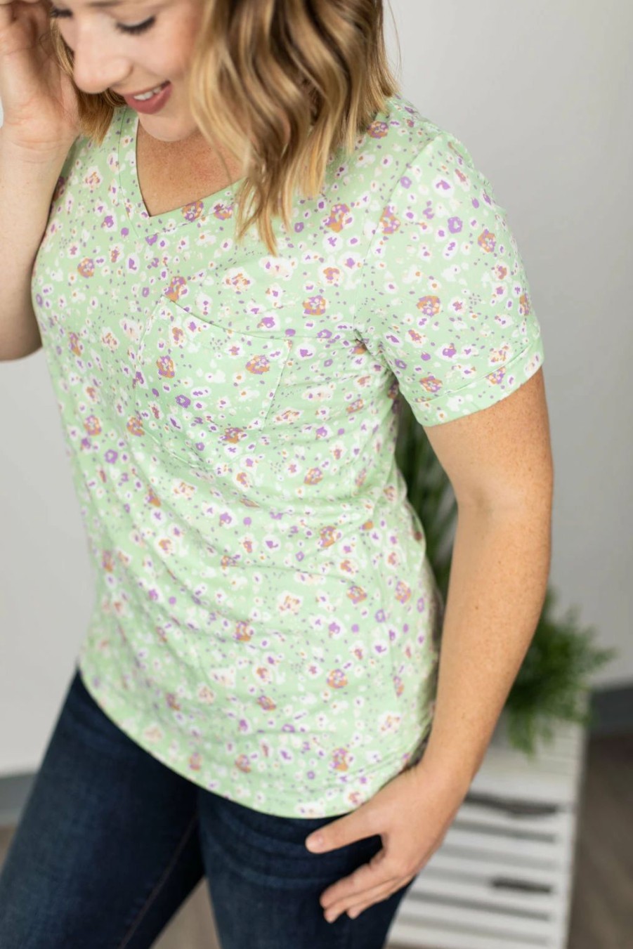 * Michelle Mae Sophie Classic Pocket Tee Green Ditsy Floral Wholesale