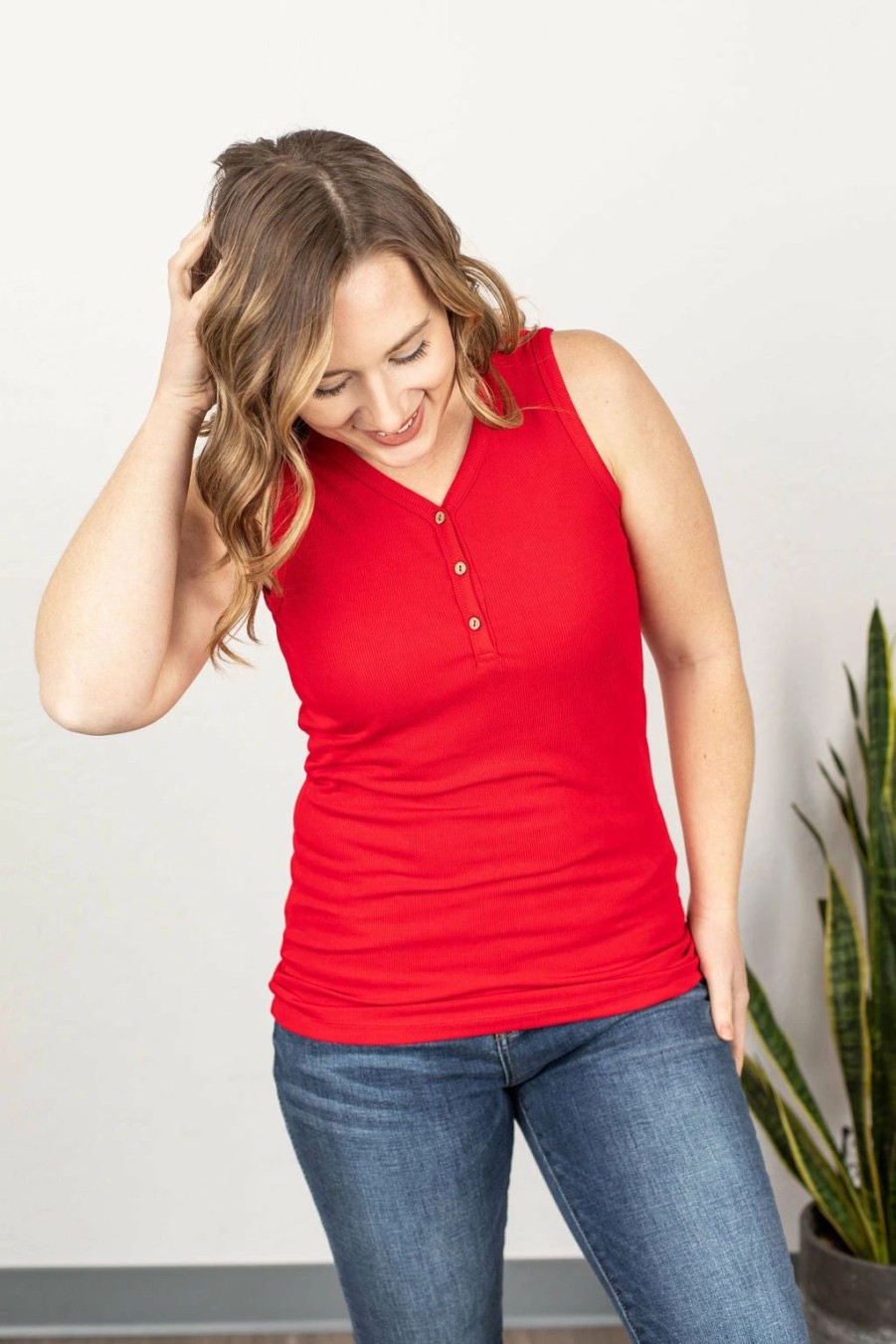 * Michelle Mae Addison Henley Tank Red Clearance