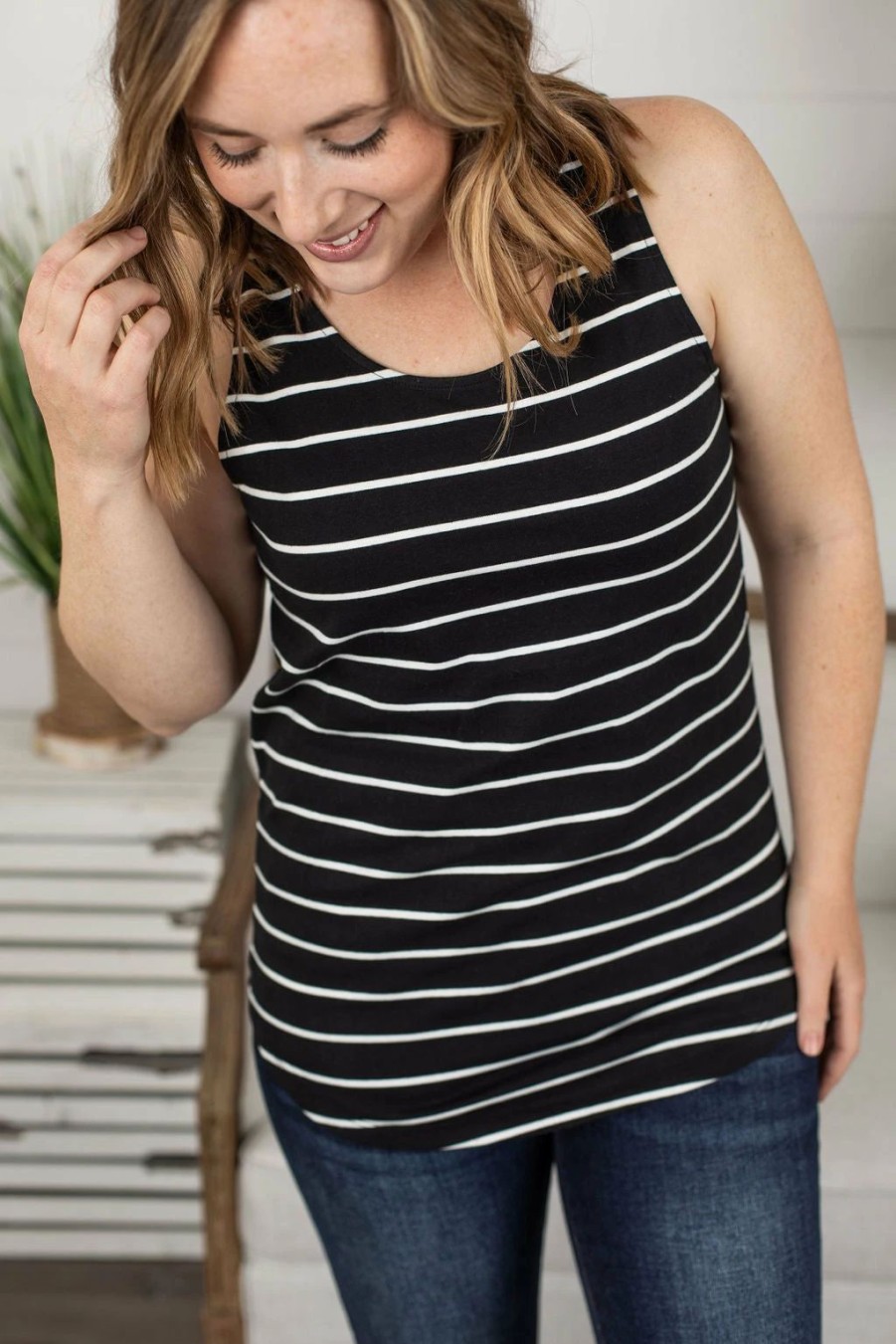 * Michelle Mae Tiffany Tank Black With White Stripes Online