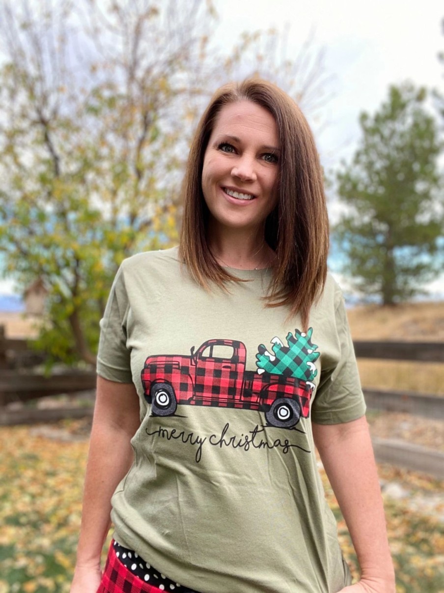 * Little Bear Boutique Hauling The Christmas Tree Tee Wholesale